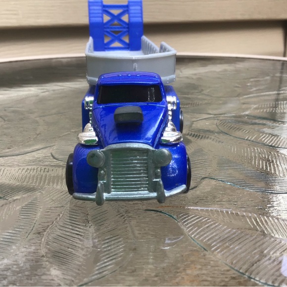 Disney Mickey Mouse Plush with Vintage 1999 Hot Wheels Toy Truck - Picture 5 of 13